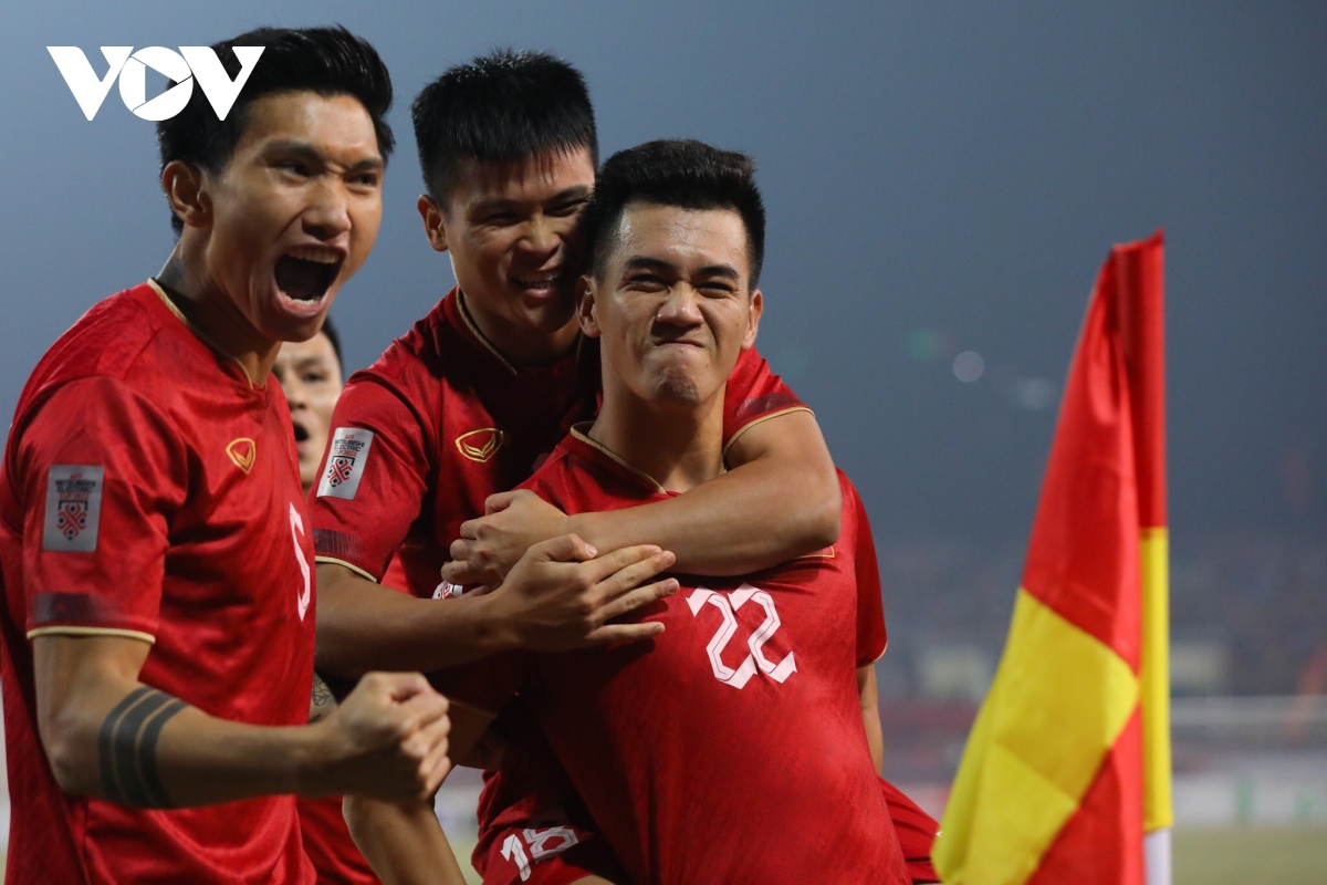Dư âm ĐT Việt Nam 2-0 ĐT Indonesia: Phá dớp bằng đẳng cấp